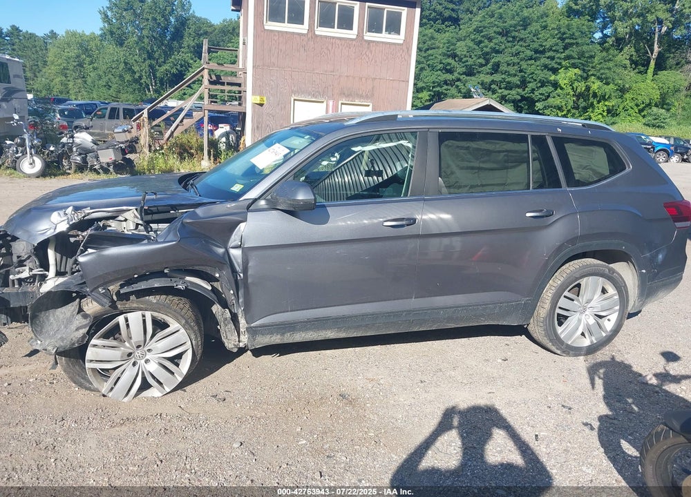 2019 VOLKSWAGEN ATLAS VIN: 1V2UR2CA0KC600296