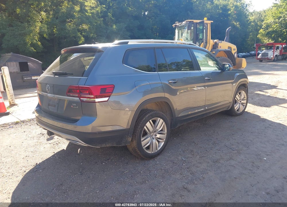2019 VOLKSWAGEN ATLAS VIN: 1V2UR2CA0KC600296