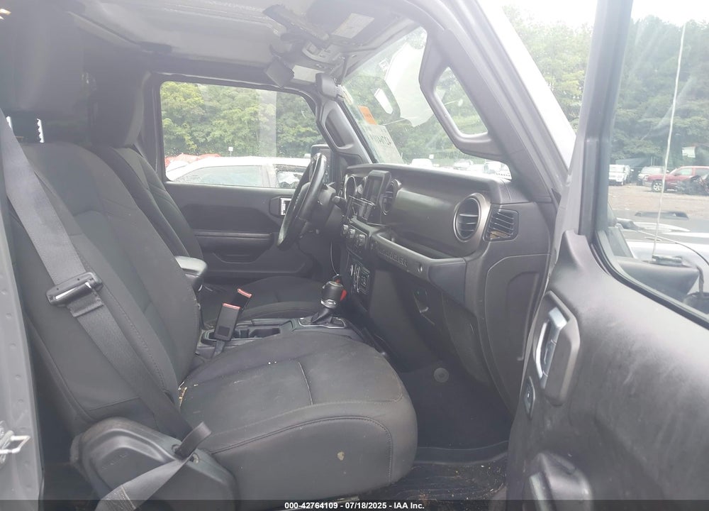 2019 JEEP WRANGLER UNLIMITED VIN: 1C4HJXDN1KW562276