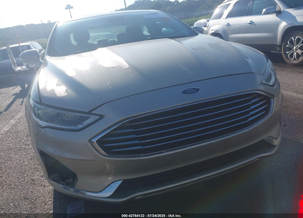 2019 FORD FUSION HYBRID SEL VIN: 3FA6P0MUXKR136938