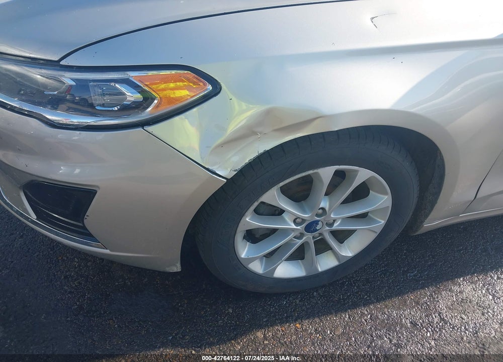 2019 FORD FUSION HYBRID SEL VIN: 3FA6P0MUXKR136938
