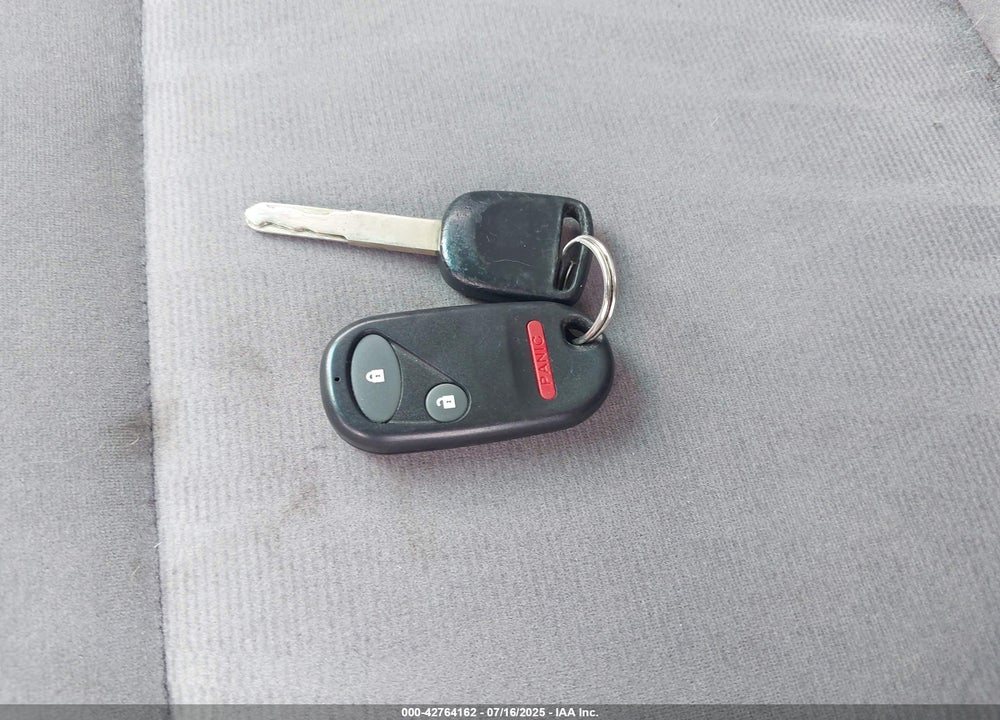 2005 HONDA CIVIC LX VIN: JHMES165X5S003815