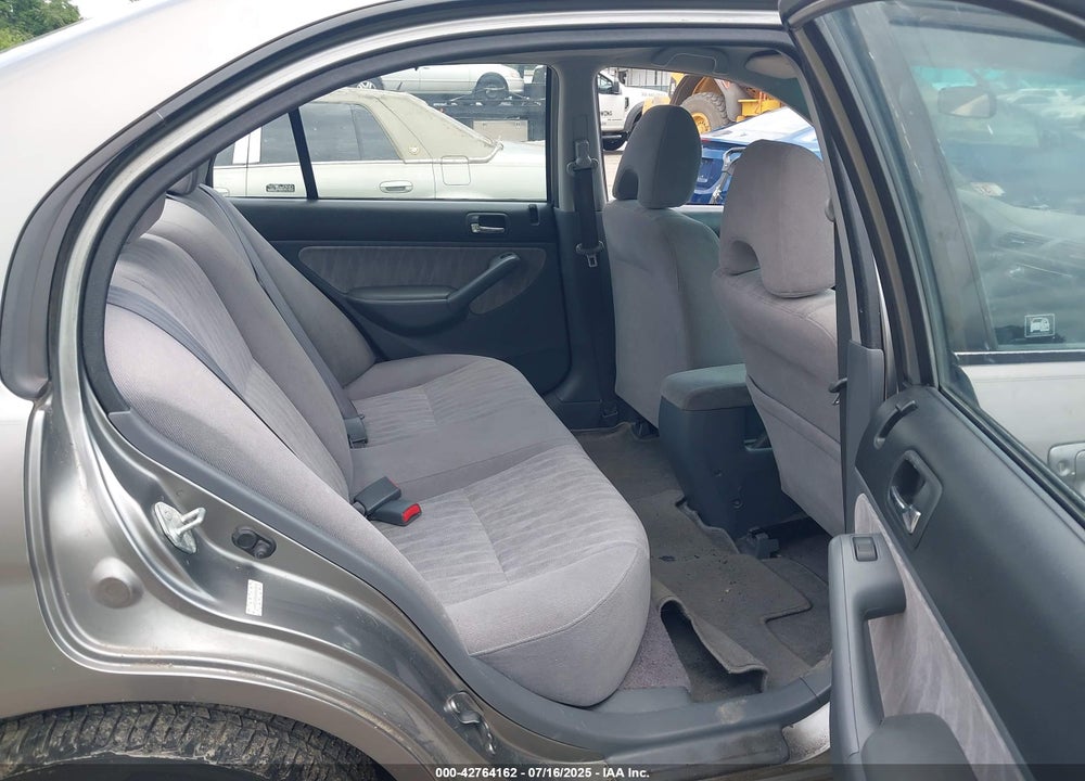 2005 HONDA CIVIC LX VIN: JHMES165X5S003815