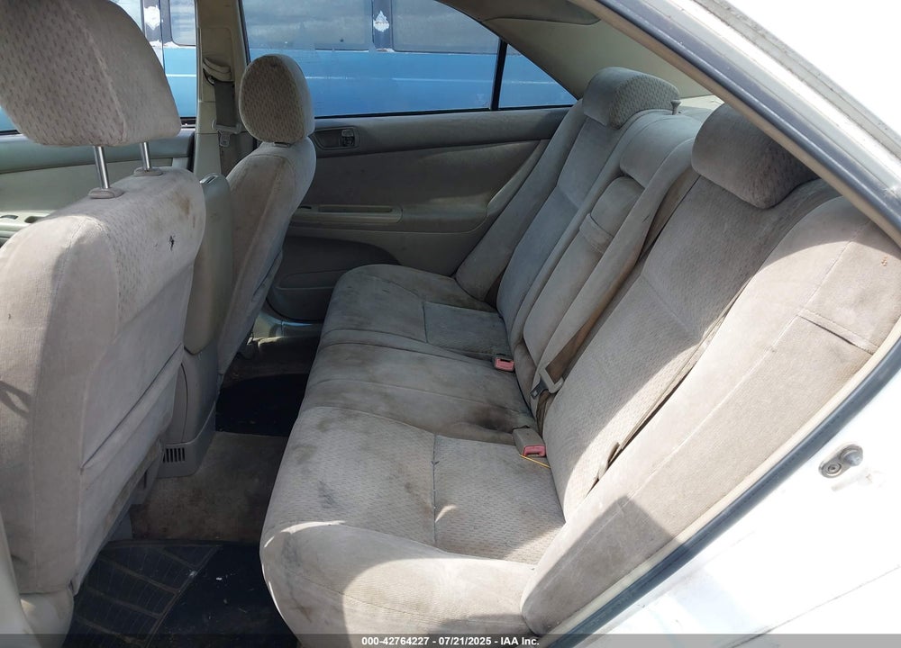 2002 TOYOTA CAMRY LE VIN: 4T1BE32K42U060669