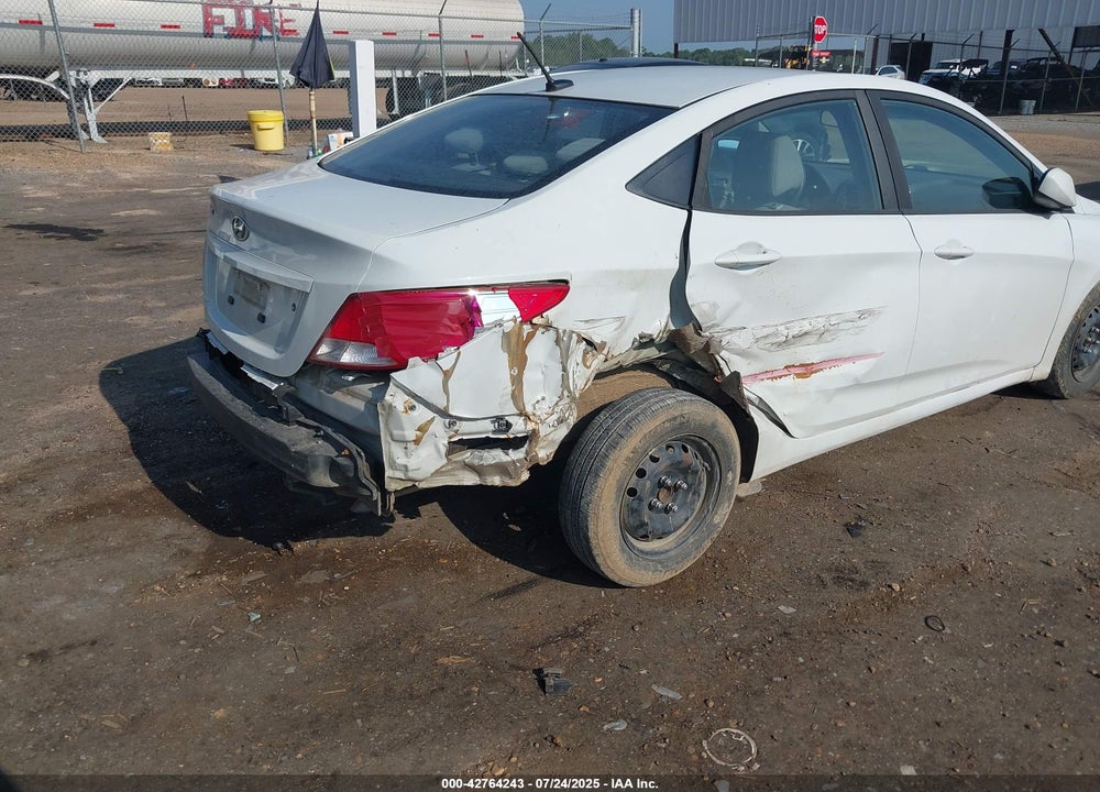2017 HYUNDAI ACCENT VIN: KMHCT4AE0HU370435