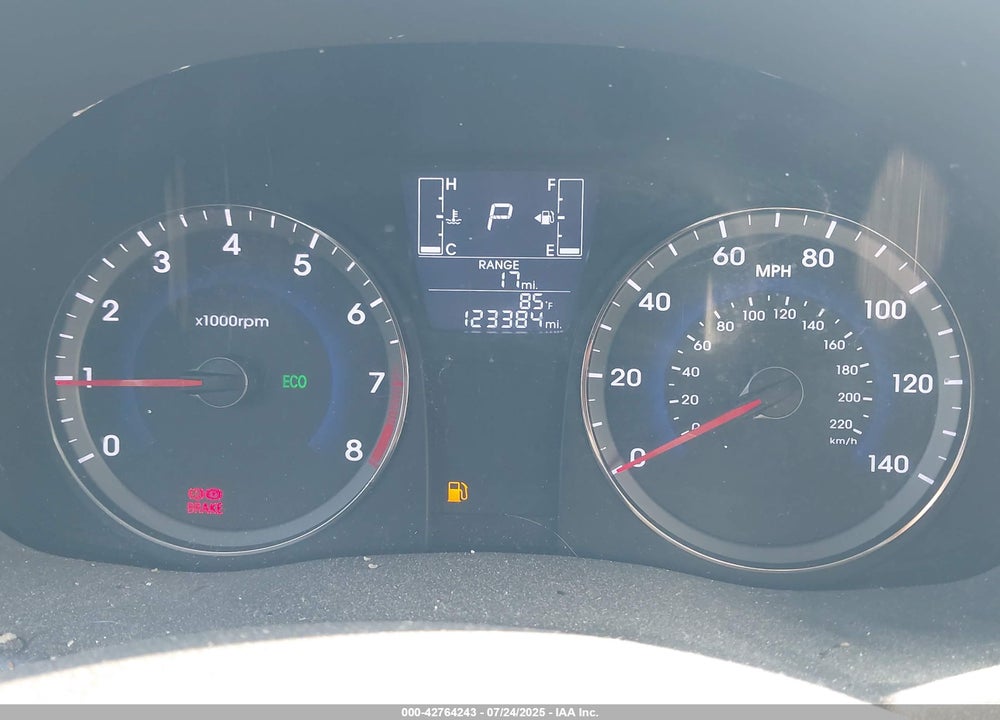 2017 HYUNDAI ACCENT VIN: KMHCT4AE0HU370435