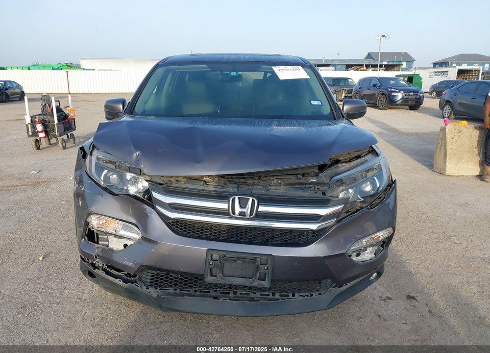 2017 HONDA PILOT VIN: 5FNYF5H86HB020761