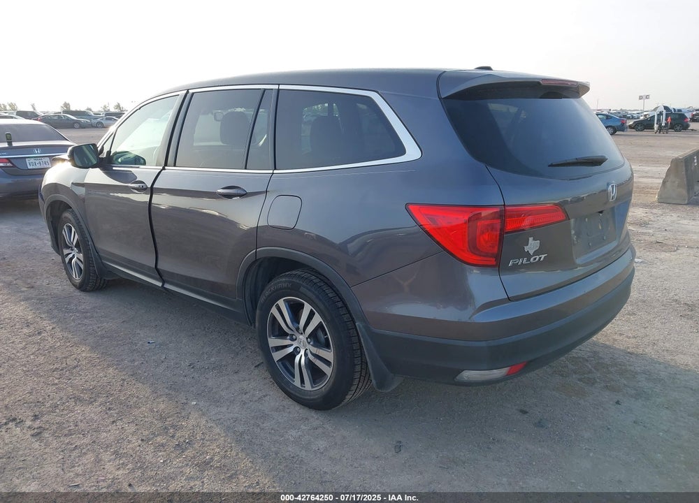 2017 HONDA PILOT VIN: 5FNYF5H86HB020761