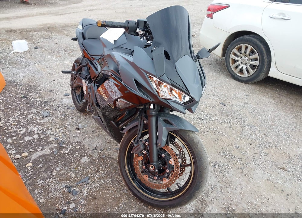 2024 KAWASAKI EX650 R VIN: ML5EXER17RDAD4204