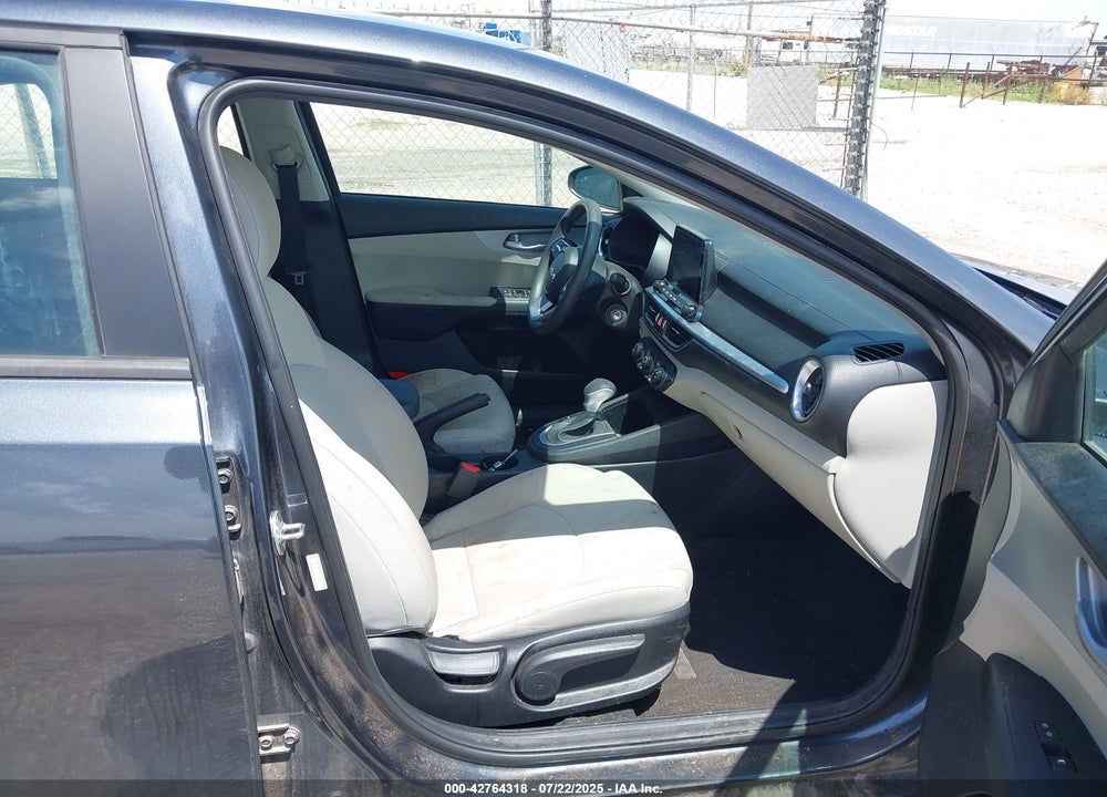 2023 KIA FORTE VIN: 3KPF24AD0PE555612