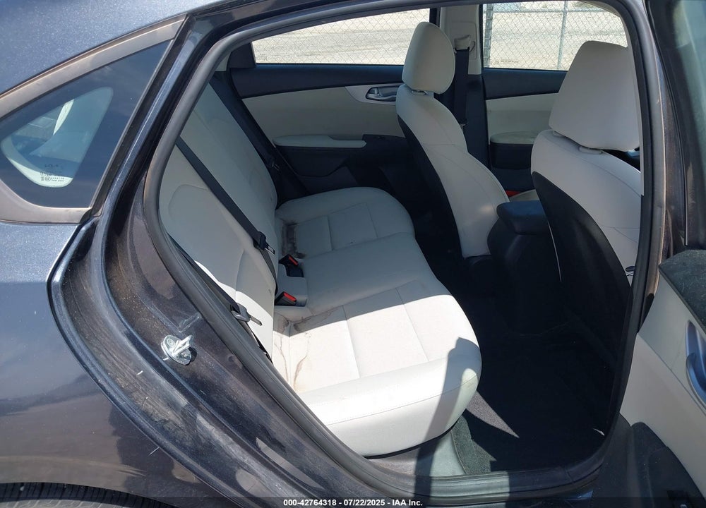 2023 KIA FORTE VIN: 3KPF24AD0PE555612