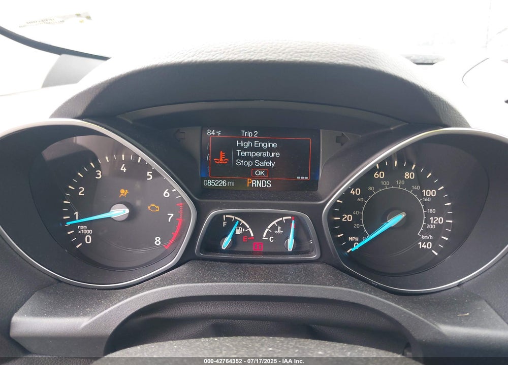 2017 FORD ESCAPE VIN: 1FMCU9GD6HUB55196