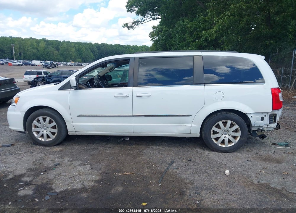 2014 CHRYSLER TOWN & COUNTRY TOURING VIN: 2C4RC1BG7ER189130