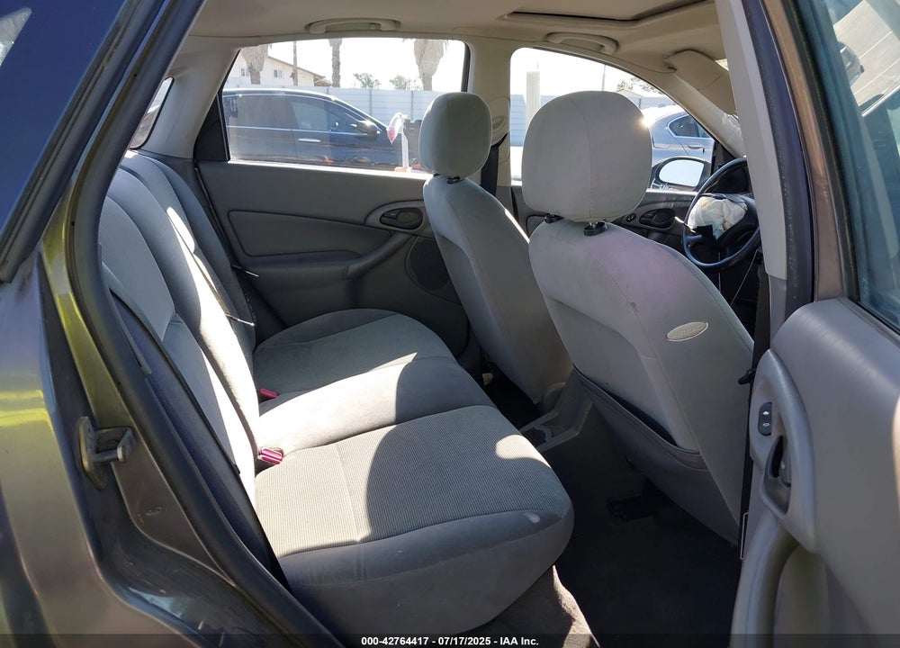 2002 FORD FOCUS SE VIN: 1FAHP34302W168201