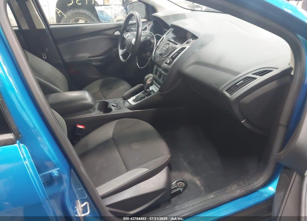2014 FORD FOCUS VIN: 1FADP3K29EL178837