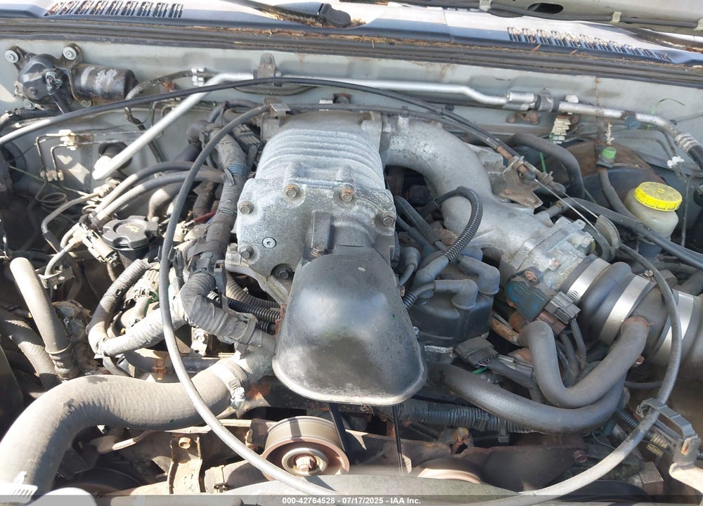 2002 NISSAN FRONTIER SC-V6 VIN: 1N6MD29Y02C387819