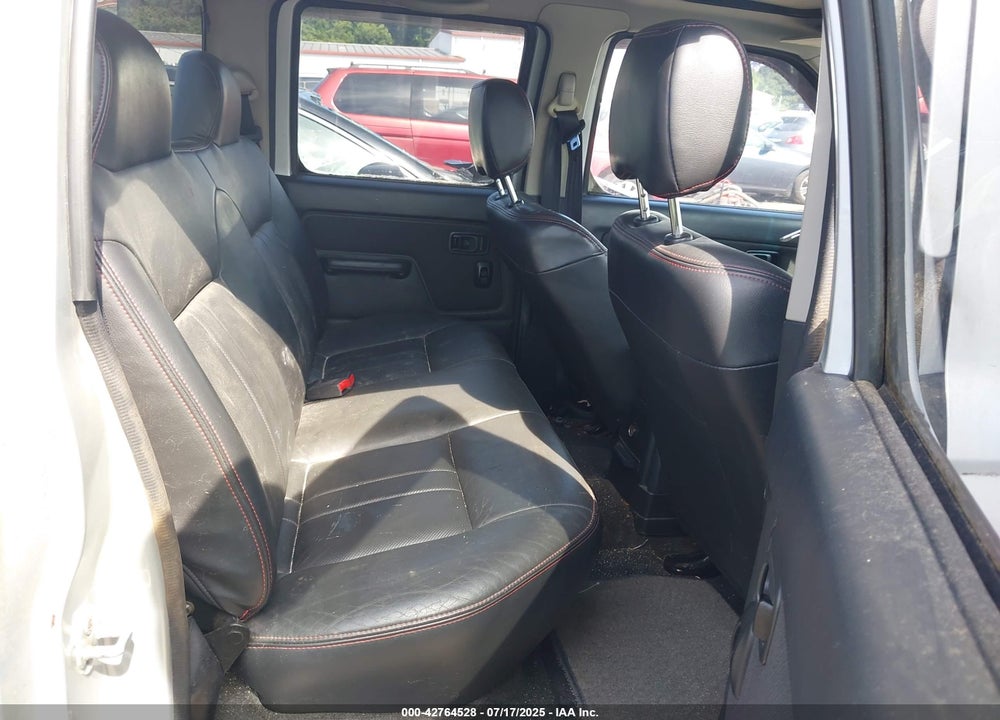 2002 NISSAN FRONTIER SC-V6 VIN: 1N6MD29Y02C387819