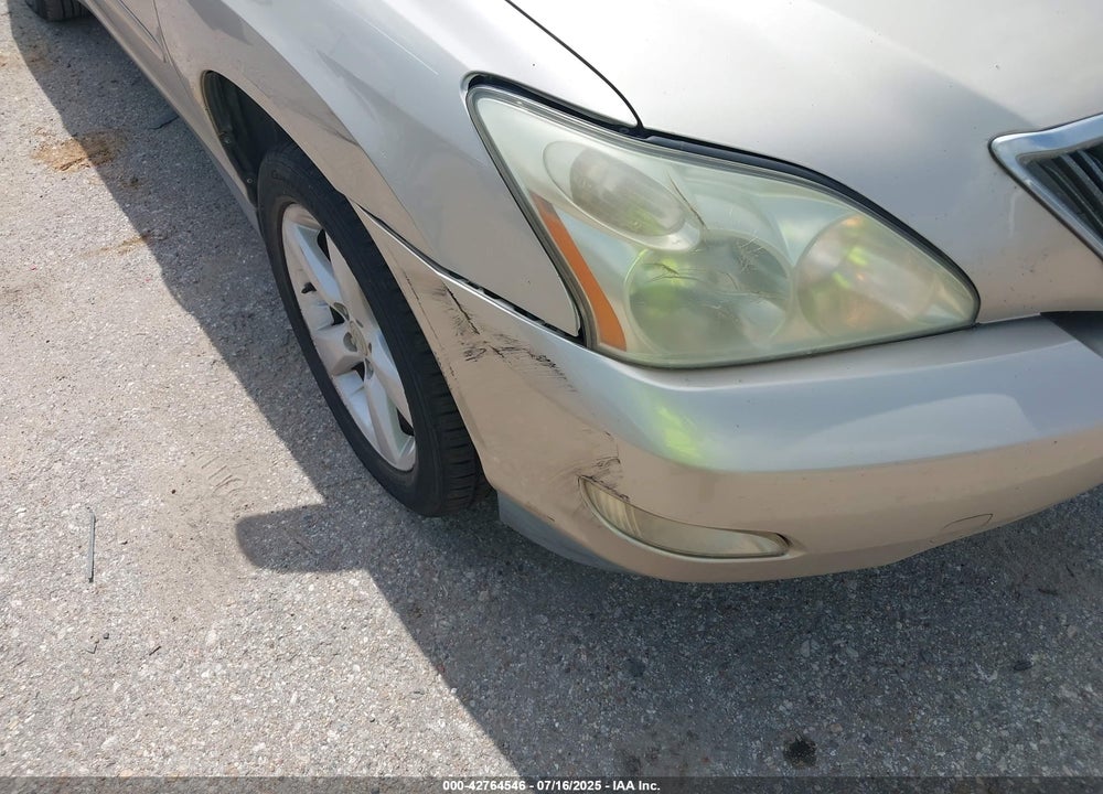 2004 LEXUS RX 330 VIN: JTJGA31U940021026