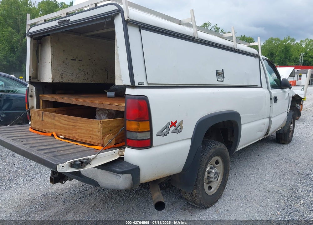 2007 GMC SIERRA VIN: 1GTHK24DX7E179795