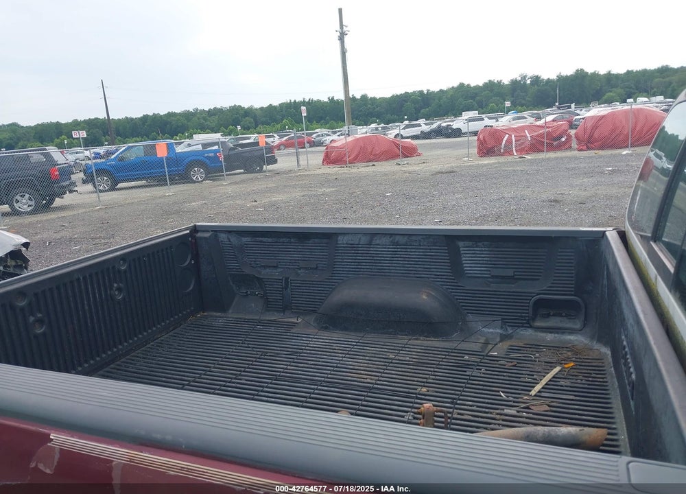 1997 FORD F-150 STANDARD/XL/XLT VIN: 1FTDF1720VNB30982