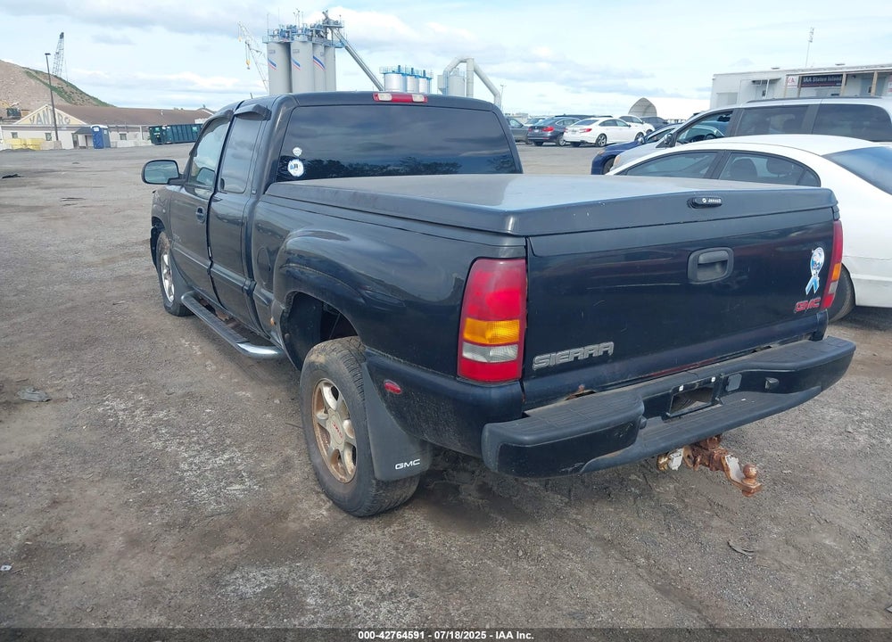 2002 GMC SIERRA 1500 VIN: 2GTFK69U821340727