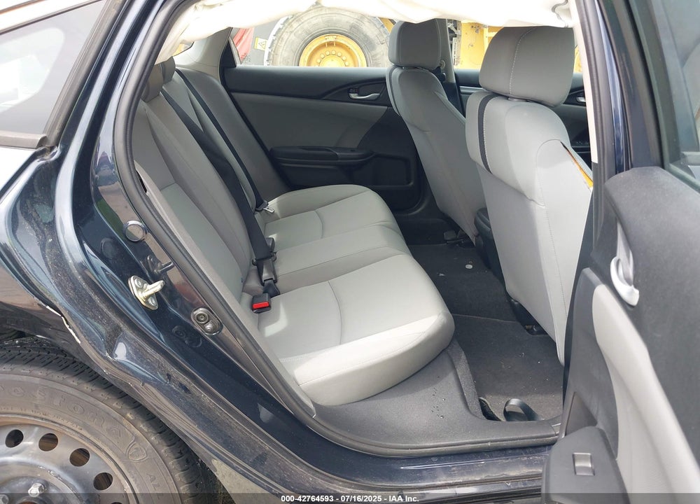 2016 HONDA CIVIC VIN: 19XFC2F50GE066100
