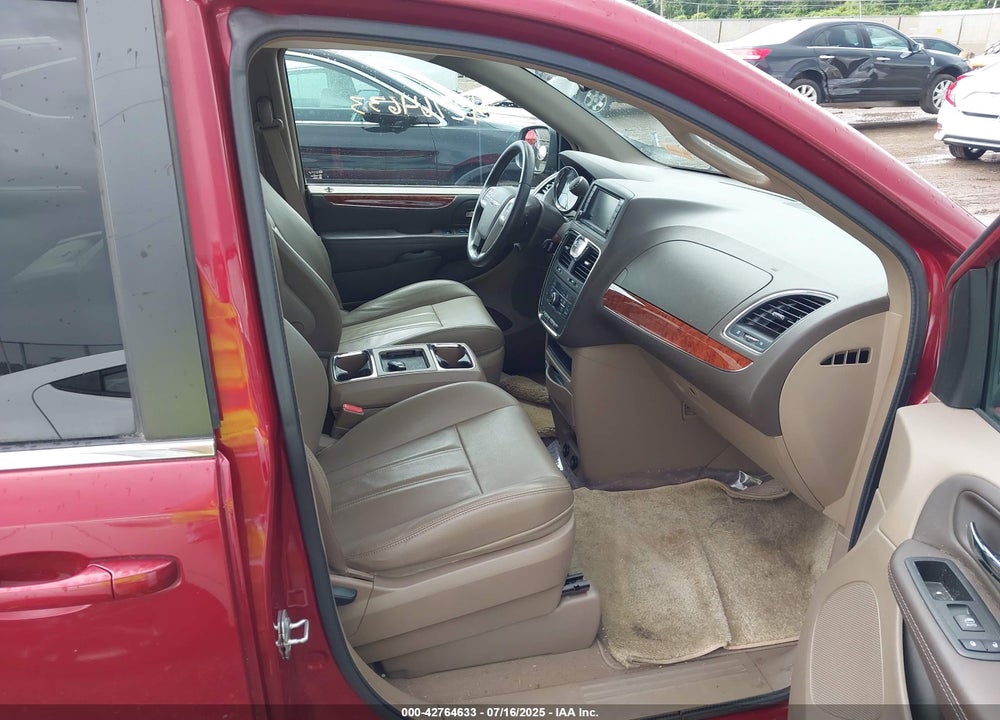 2014 CHRYSLER TOWN & COUNTRY TOURING VIN: 2C4RC1BG2ER417986