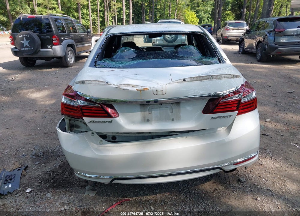 2016 HONDA ACCORD VIN: 1HGCR2F57GA125150