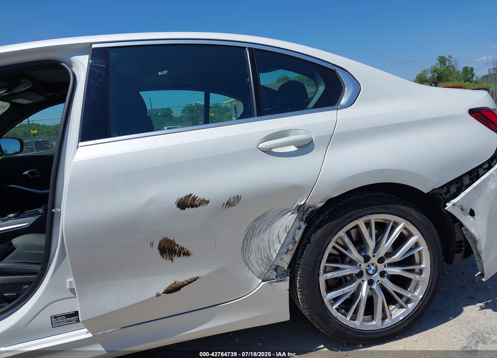 2024 BMW 3 SERIES VIN: 3MW69FF04R8E39356