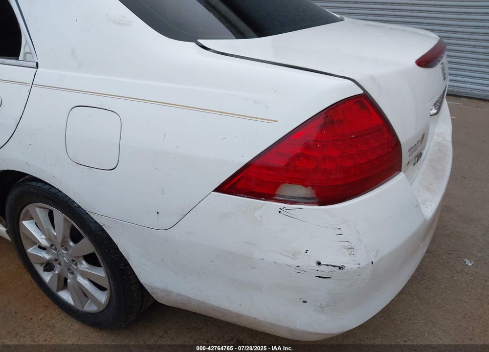 2006 HONDA ACCORD VIN: 1HGCM66506A073865