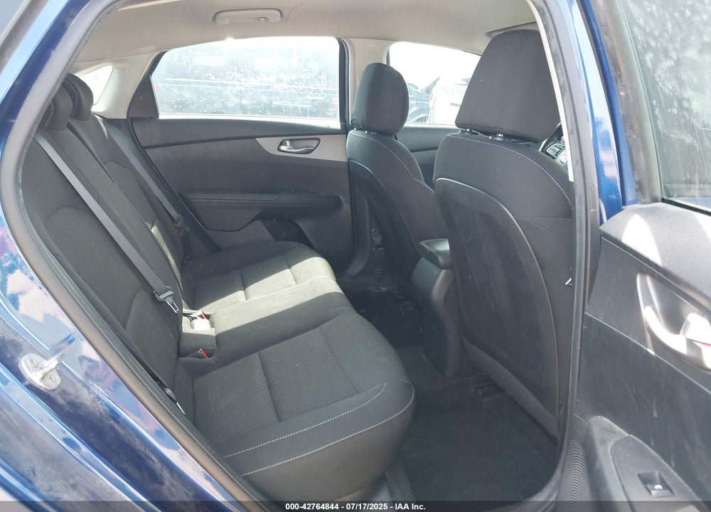 2021 KIA FORTE VIN: 3KPF24ADXME344249