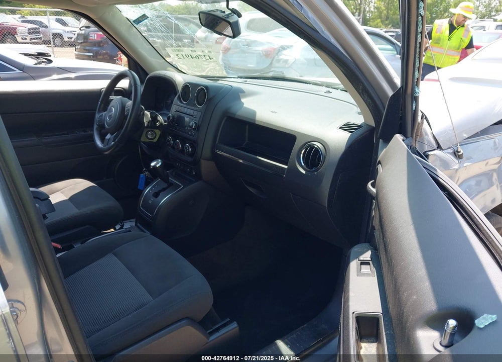 2017 JEEP PATRIOT VIN: 1C4NJPFB8HD103112