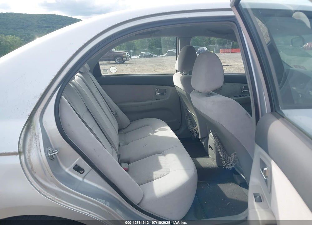 2007 KIA SPECTRA VIN: KNAFE121775463268