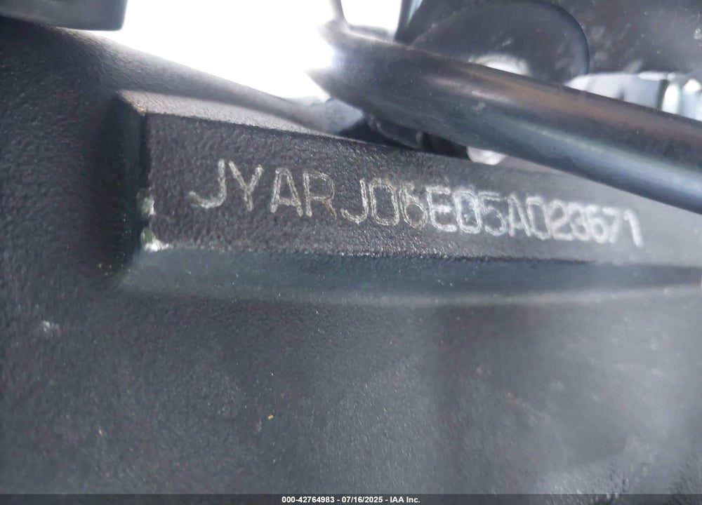 2005 YAMAHA YZFR6 L VIN: JYARJ06E05A023671
