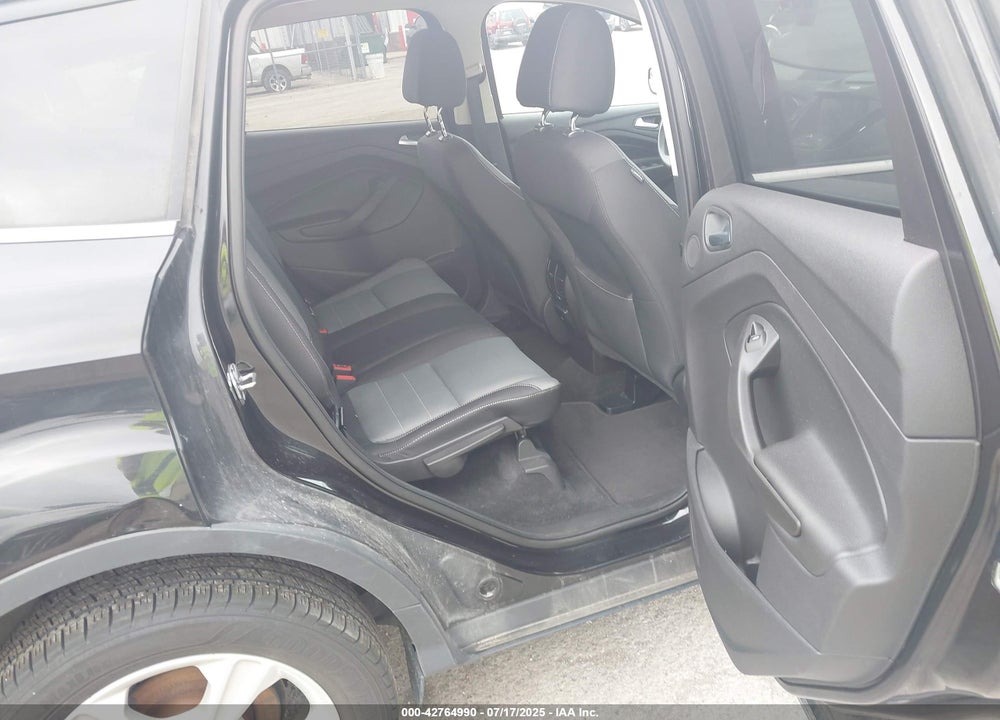 2015 FORD ESCAPE VIN: 1FMCU9GX2FUC11755