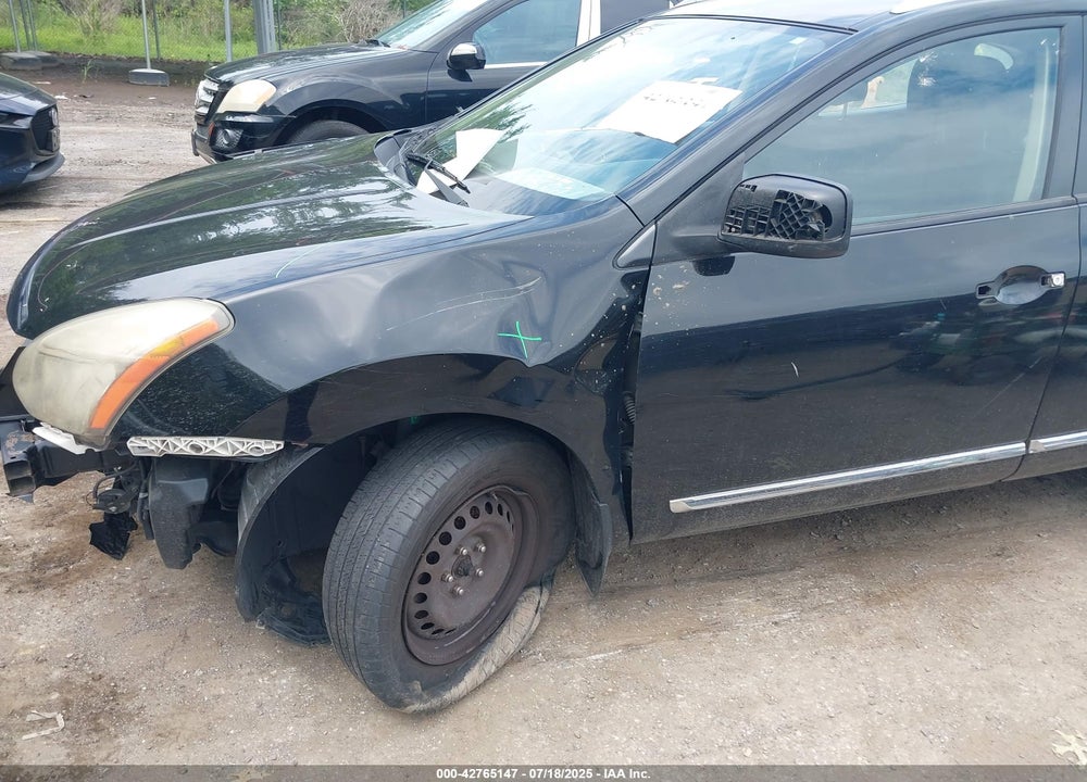 2015 NISSAN ROGUE VIN: JN8AS5MV7FW260939