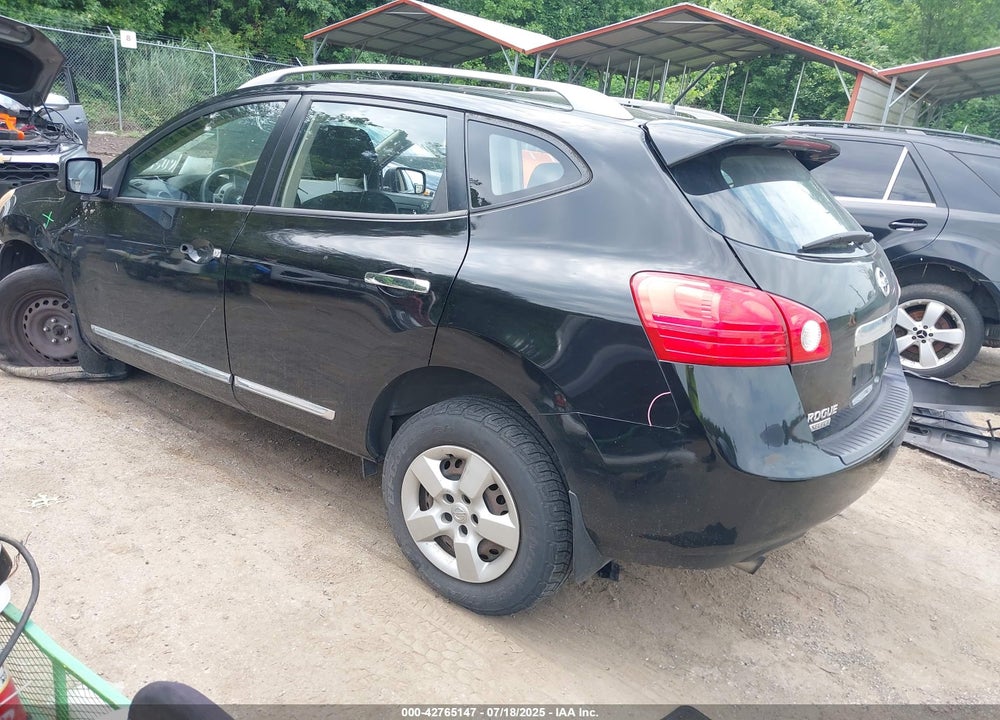 2015 NISSAN ROGUE VIN: JN8AS5MV7FW260939