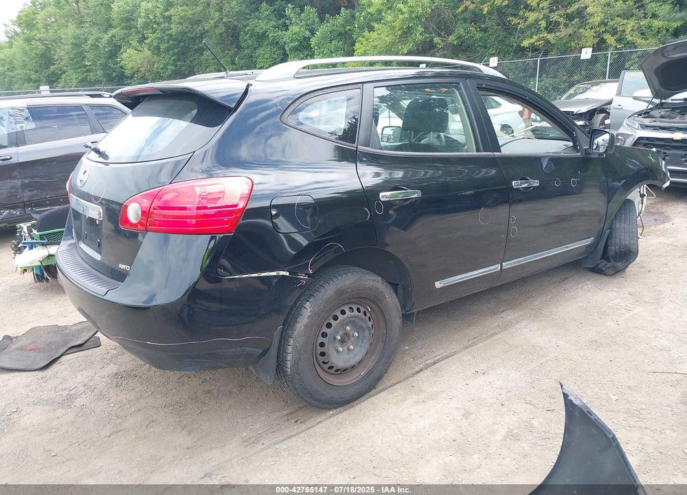 2015 NISSAN ROGUE VIN: JN8AS5MV7FW260939