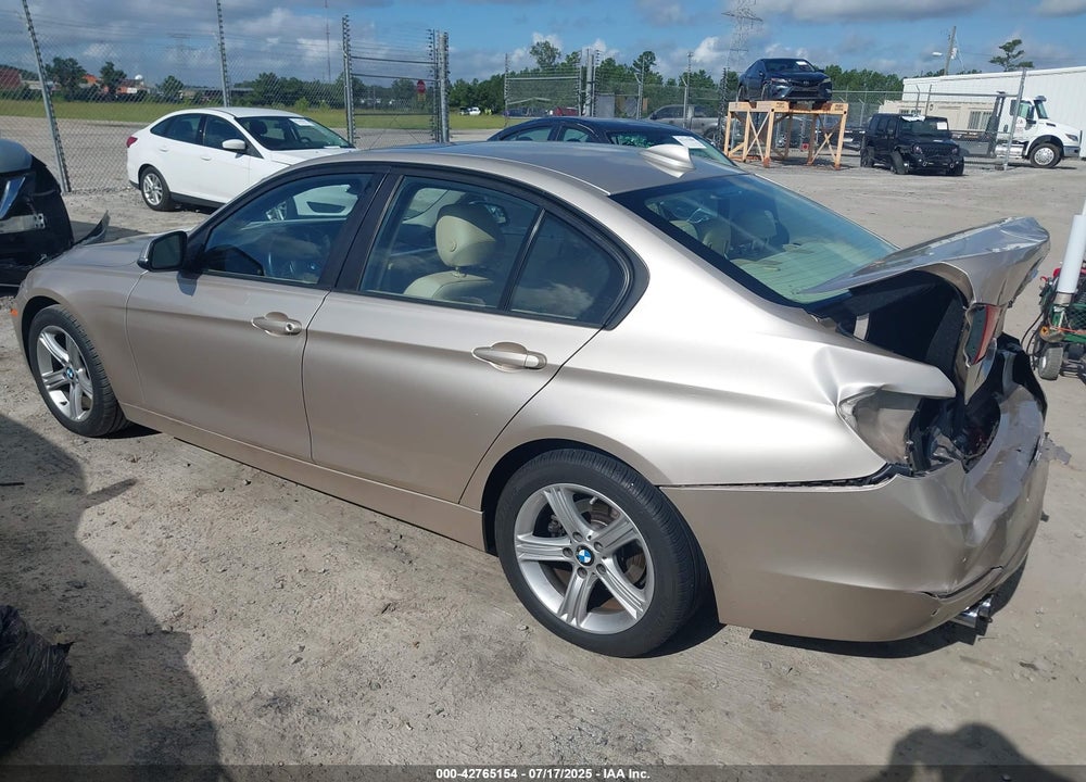 2014 BMW 3 SERIES VIN: WBA3A5G59ENP32918