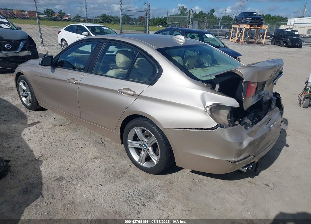 2014 BMW 3 SERIES VIN: WBA3A5G59ENP32918