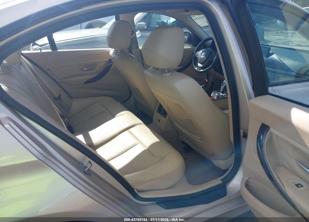 2014 BMW 3 SERIES VIN: WBA3A5G59ENP32918