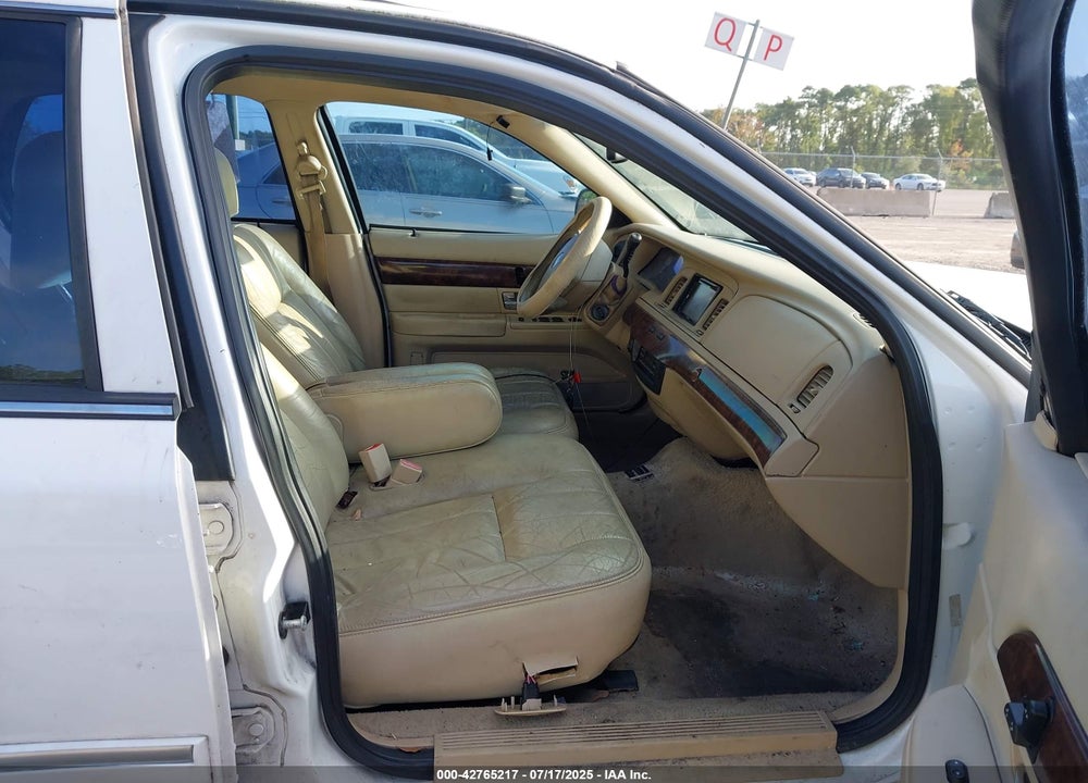 2006 MERCURY GRAND MARQUIS VIN: 2MHFM75VX6X627487