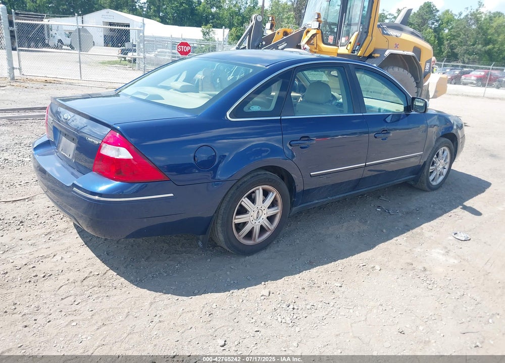 2005 FORD FIVE HUNDRED VIN: 1FAFP28105G107505