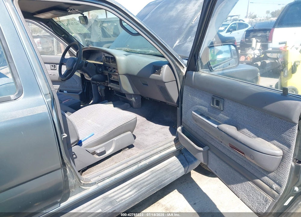 1993 TOYOTA 4RUNNER VN29 SR5 VIN: JT3VN29V0P0018949