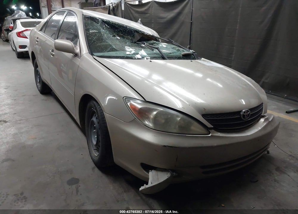 2004 TOYOTA CAMRY XLE VIN: 4T1BE32K44U341616