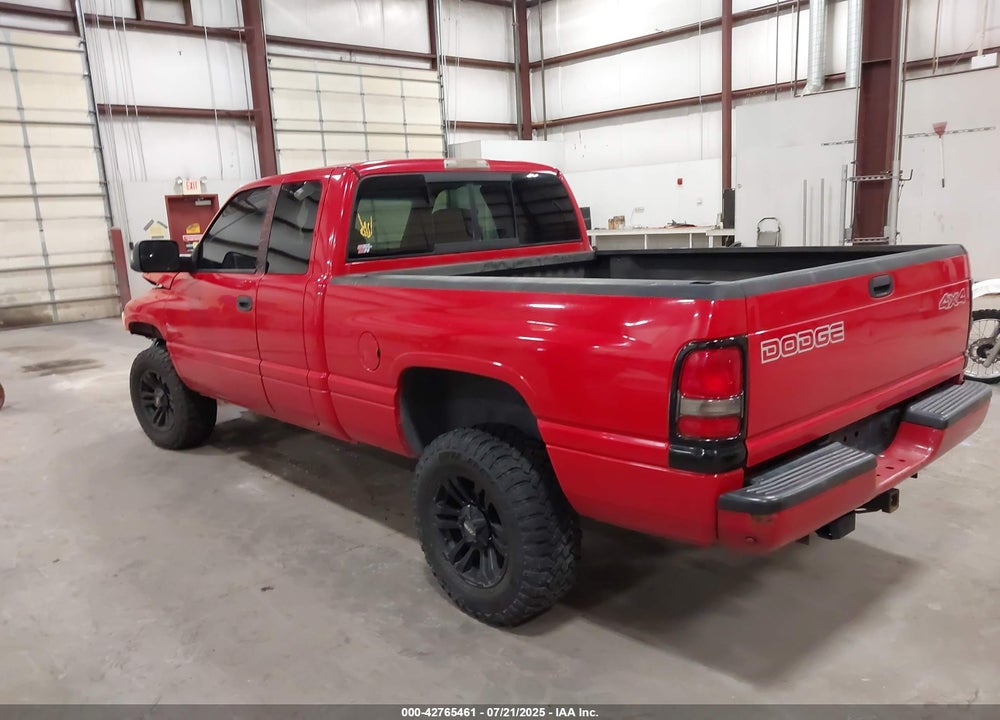 2000 DODGE RAM 1500 VIN: 1B7HF13Z8YJ102153