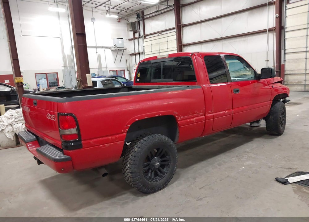 2000 DODGE RAM 1500 VIN: 1B7HF13Z8YJ102153