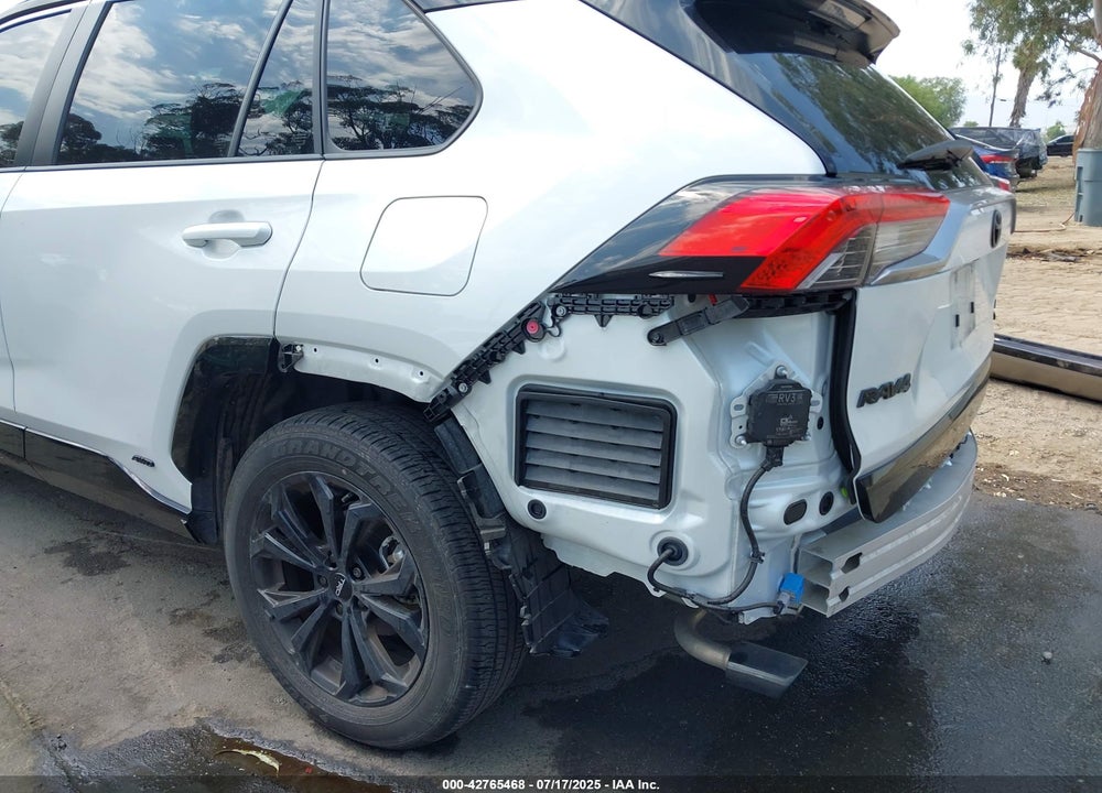 2024 TOYOTA RAV4 HYBRID VIN: JTME6RFV2RD561513