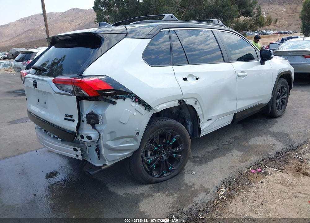 2024 TOYOTA RAV4 HYBRID VIN: JTME6RFV2RD561513