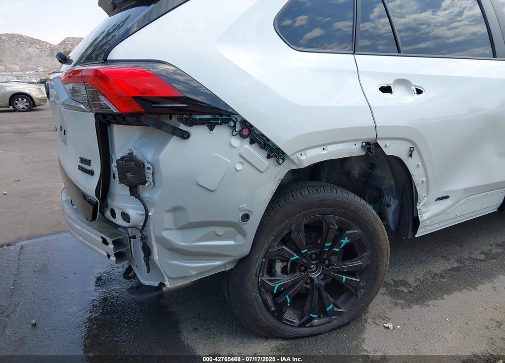 2024 TOYOTA RAV4 HYBRID VIN: JTME6RFV2RD561513